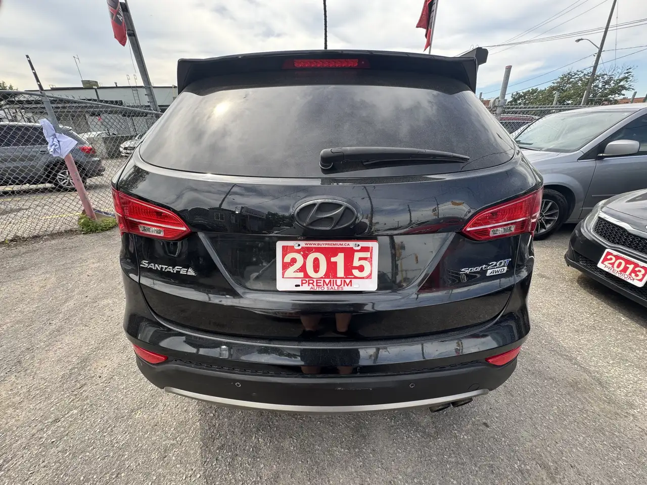 Hyundai SANTA FE photo Hyundai SANTA FE