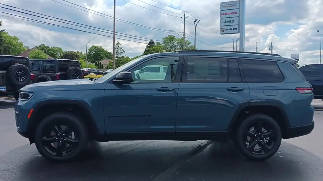 Jeep Grand Cherokee снимка Jeep Grand Cherokee