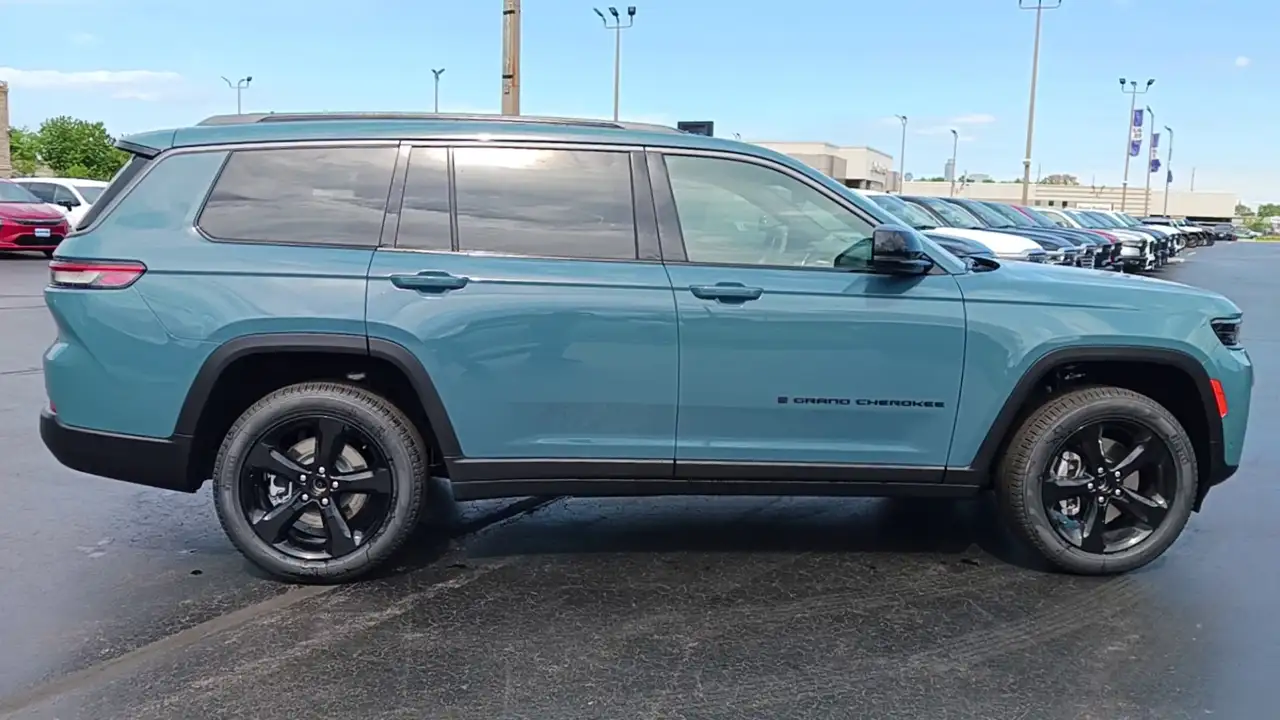 Jeep Grand Cherokee снимка Jeep Grand Cherokee