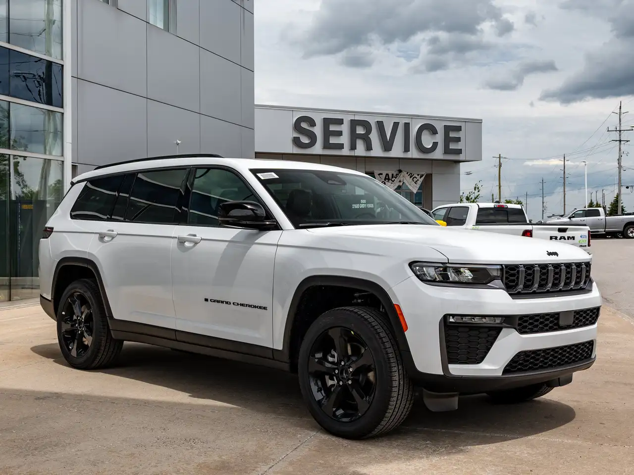 Jeep Grand Cherokee photo Jeep Grand Cherokee