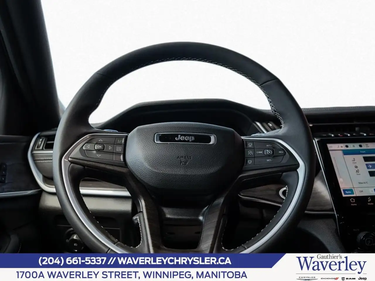 Jeep Grand Cherokee photo Jeep Grand Cherokee