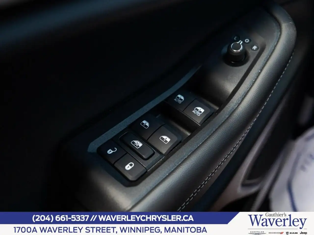 Jeep Grand Cherokee photo Jeep Grand Cherokee