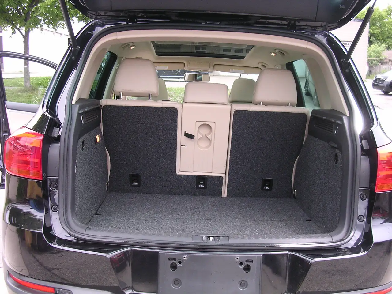 Volkswagen Tiguan снимка Volkswagen Tiguan