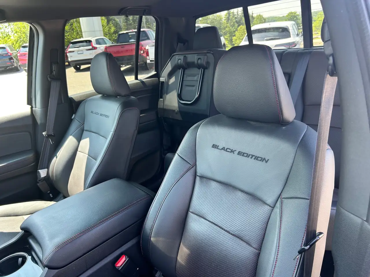 Honda Ridgeline photo Honda Ridgeline