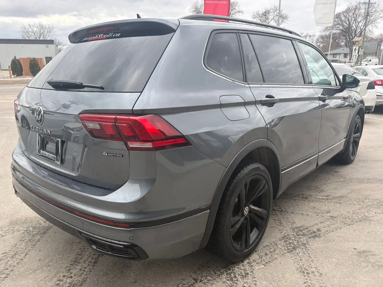 Volkswagen Tiguan снимка Volkswagen Tiguan