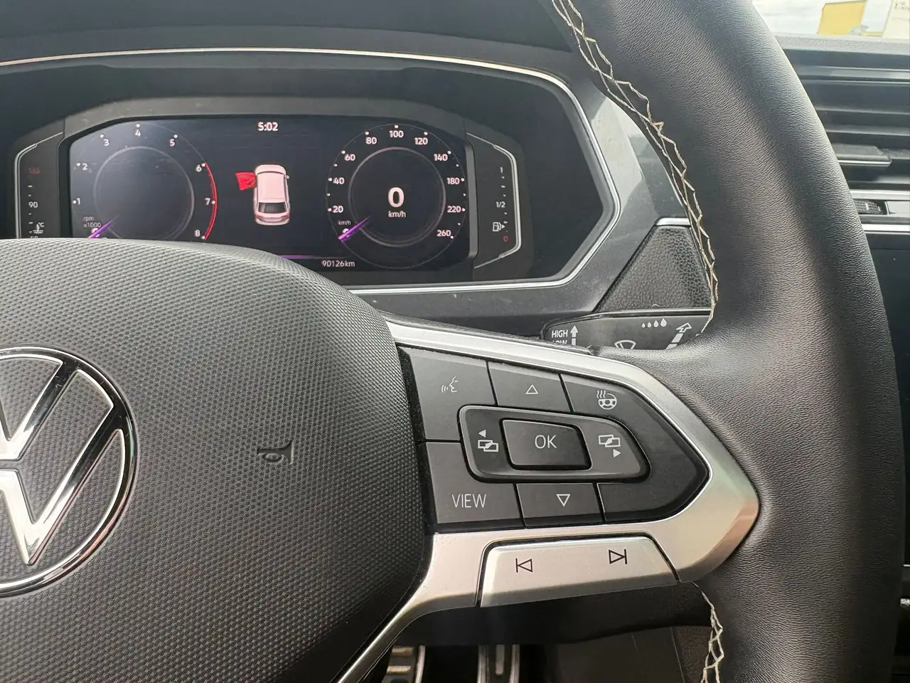 Volkswagen Tiguan снимка Volkswagen Tiguan