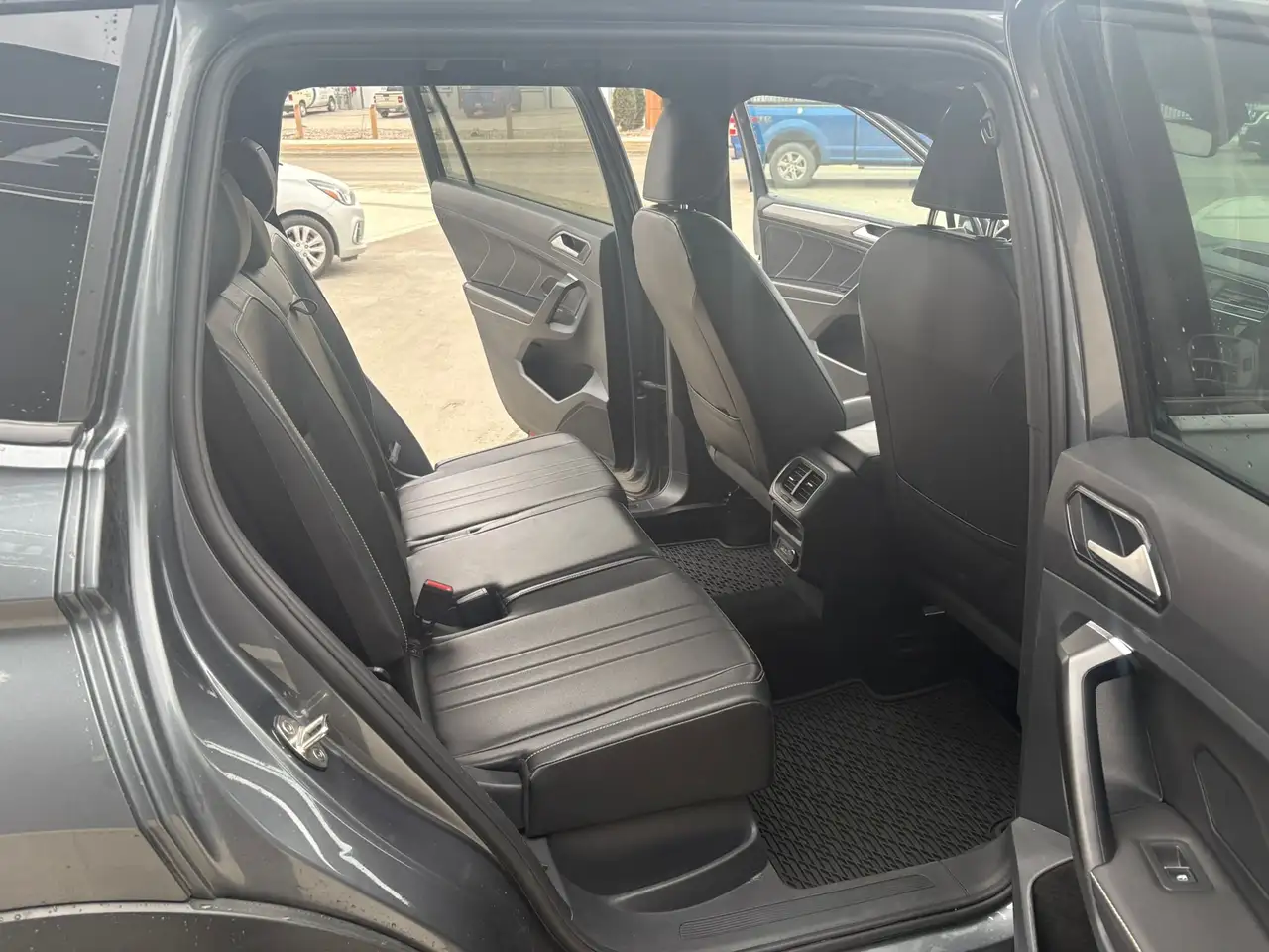 Volkswagen Tiguan снимка Volkswagen Tiguan