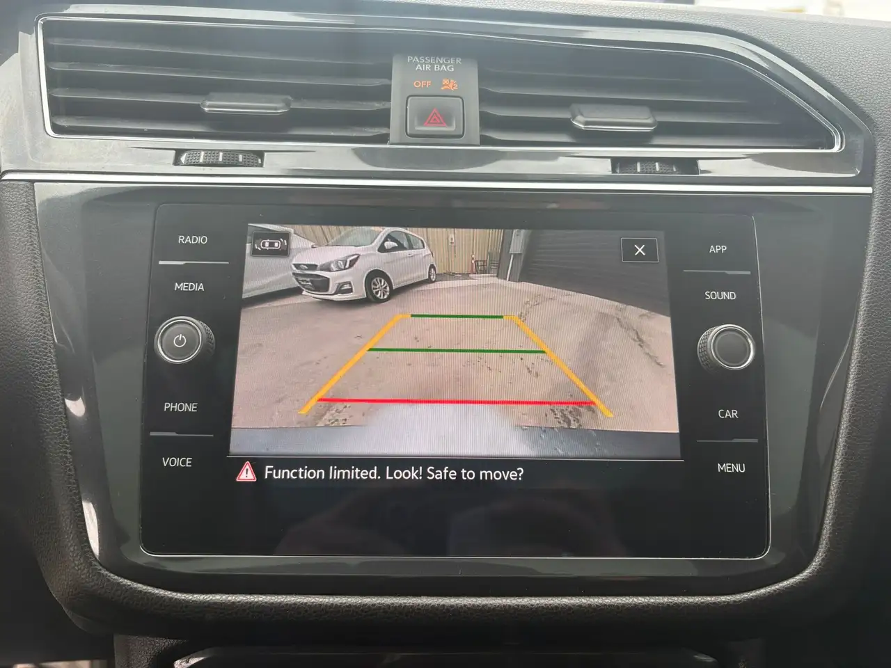 Volkswagen Tiguan снимка Volkswagen Tiguan