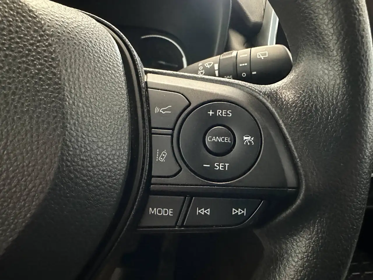 Toyota RAV 4 photo Toyota RAV 4