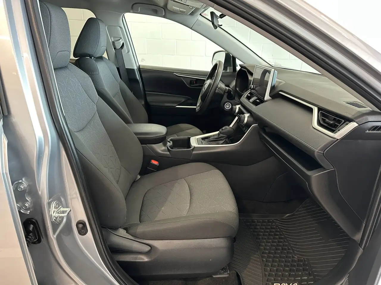 Toyota RAV 4 photo Toyota RAV 4