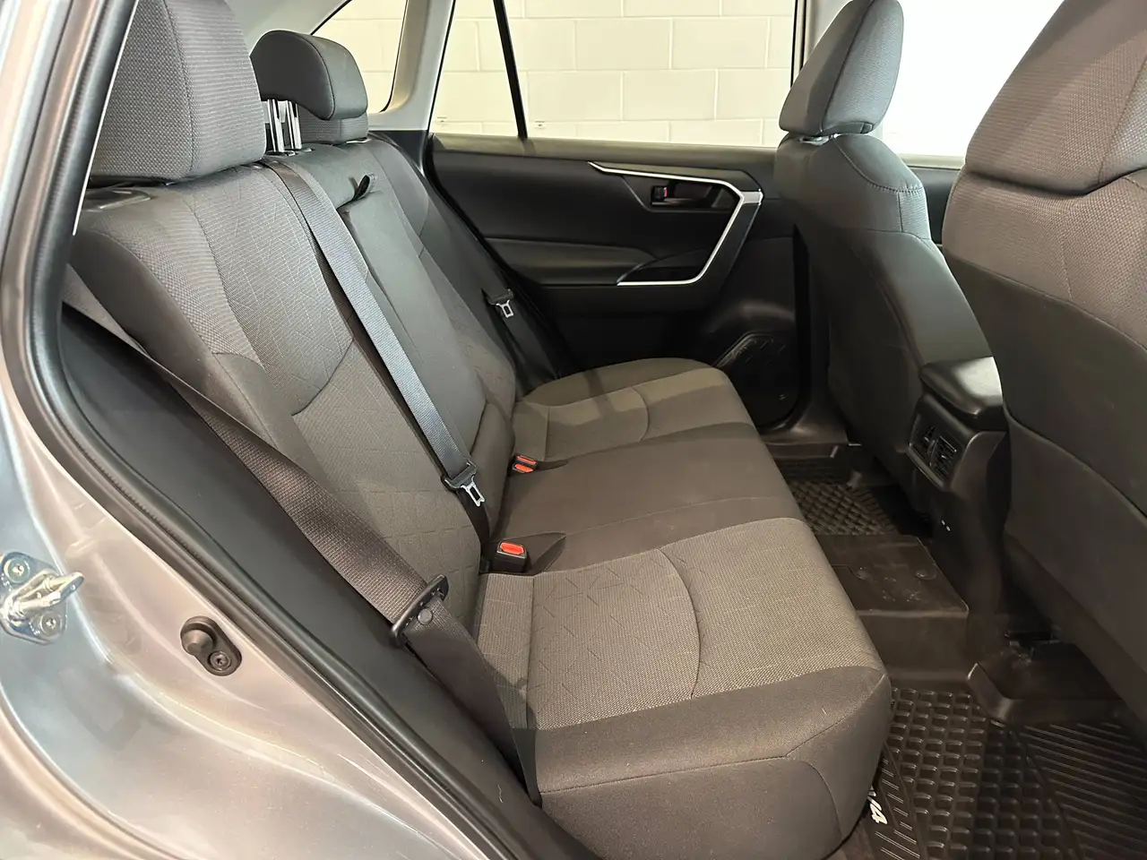 Toyota RAV 4 photo Toyota RAV 4