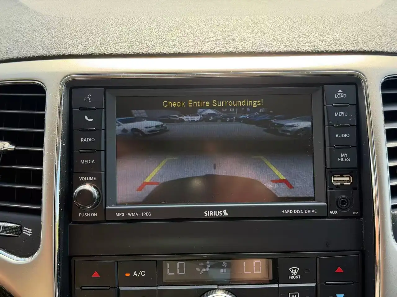Jeep Grand Cherokee снимка Jeep Grand Cherokee