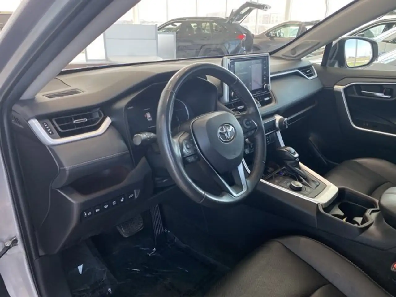 Toyota RAV 4 снимка Toyota RAV 4