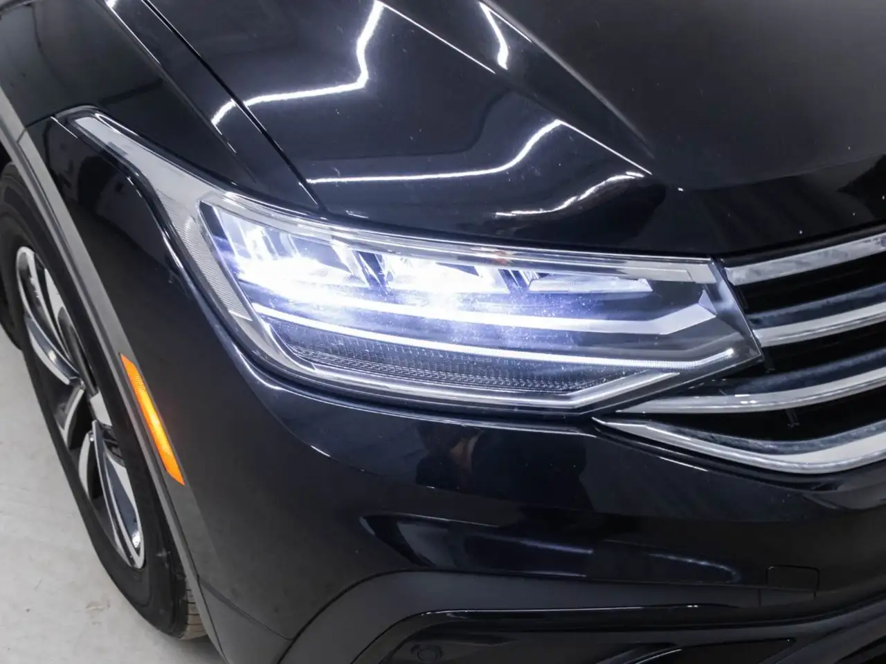 Volkswagen Tiguan снимка Volkswagen Tiguan