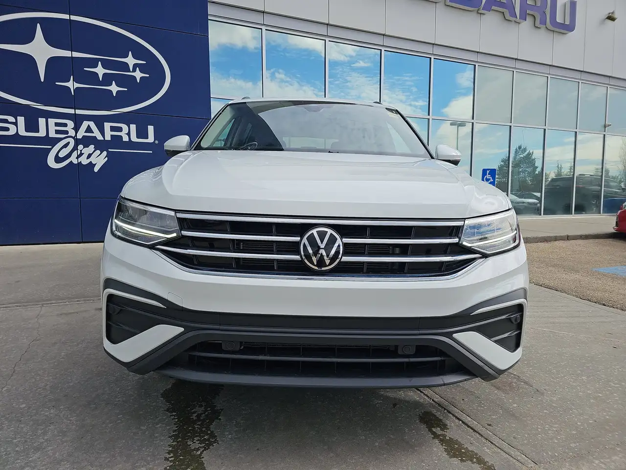Volkswagen Tiguan снимка Volkswagen Tiguan