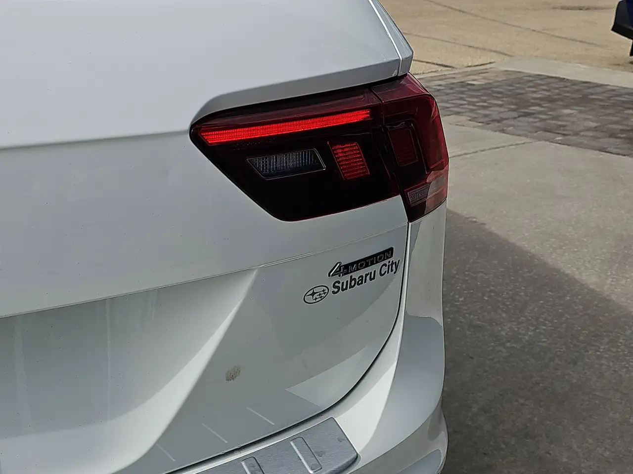Volkswagen Tiguan снимка Volkswagen Tiguan