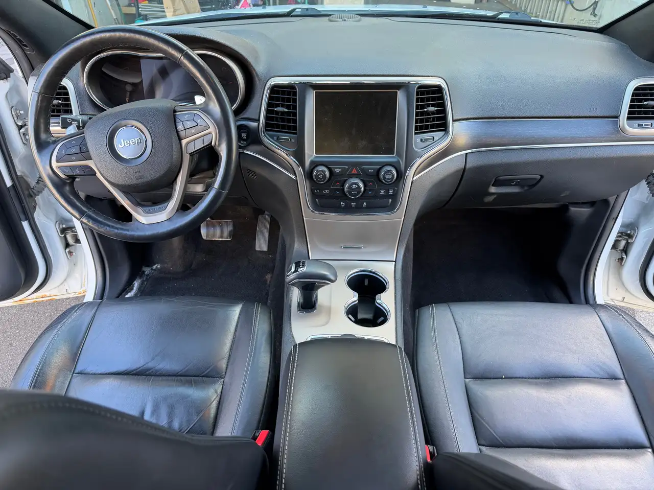 Jeep Grand Cherokee снимка Jeep Grand Cherokee