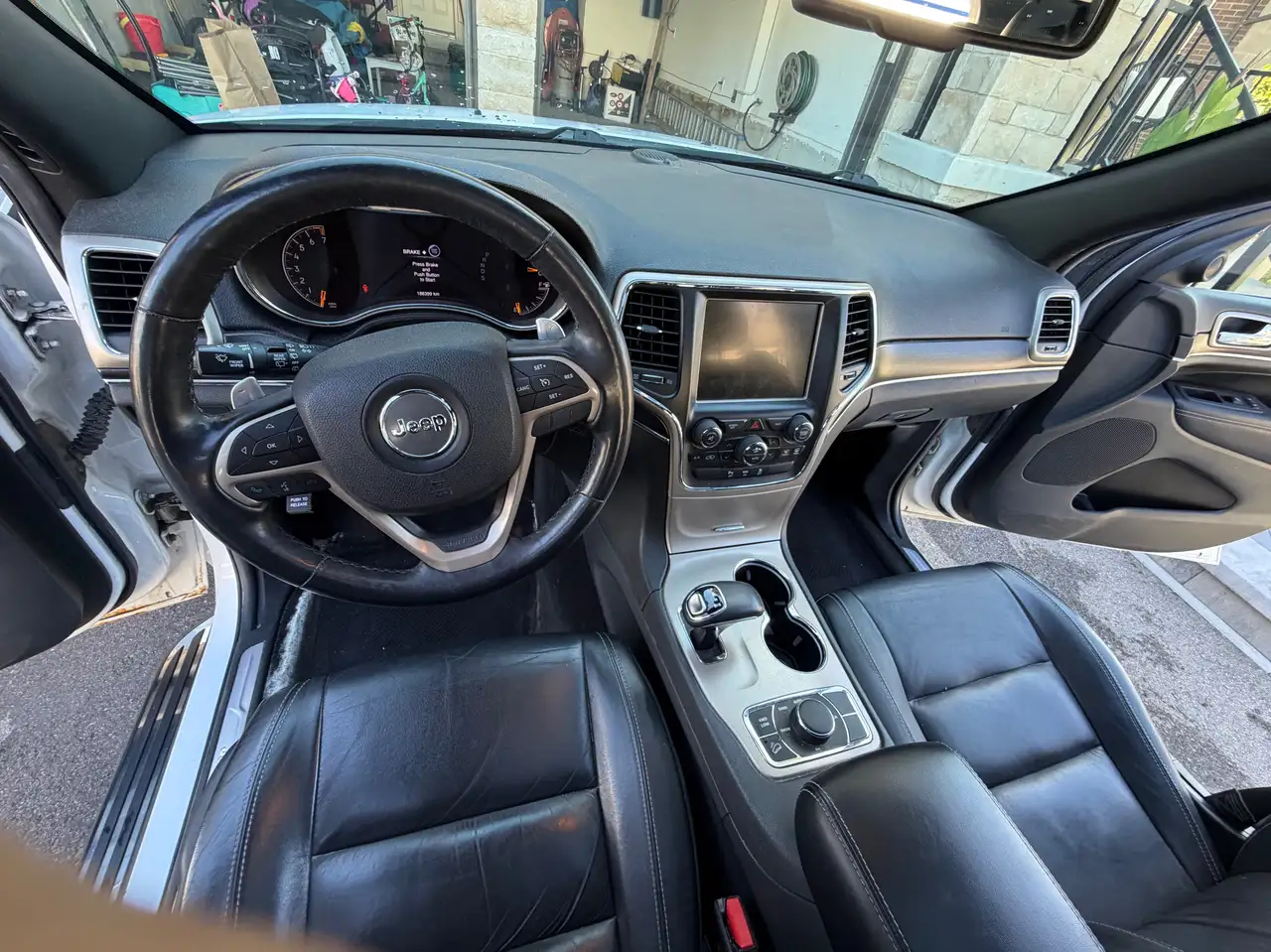Jeep Grand Cherokee снимка Jeep Grand Cherokee