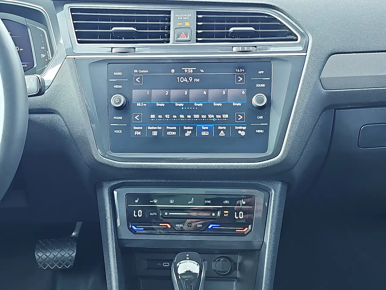 Volkswagen Tiguan снимка Volkswagen Tiguan