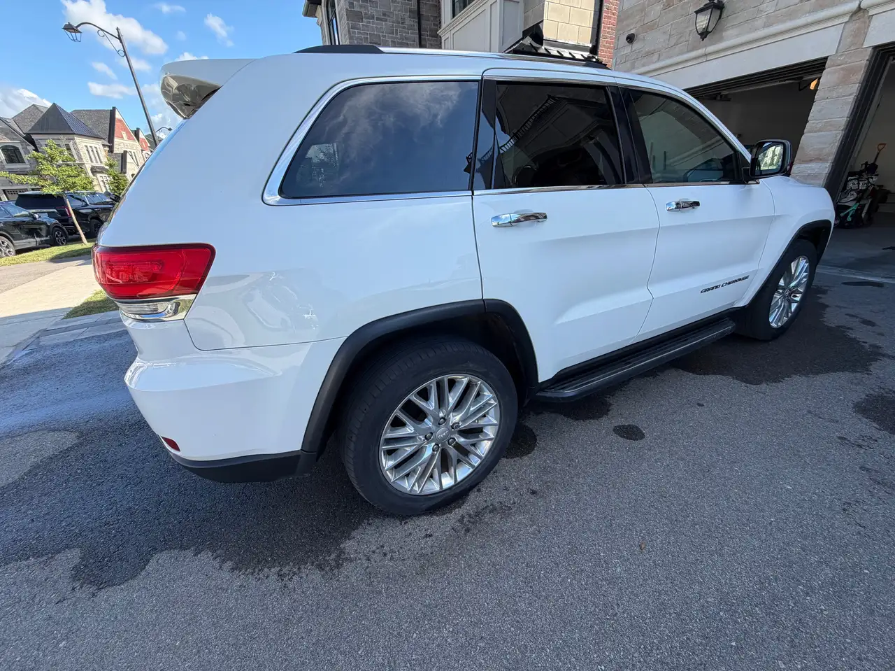 Jeep Grand Cherokee снимка Jeep Grand Cherokee