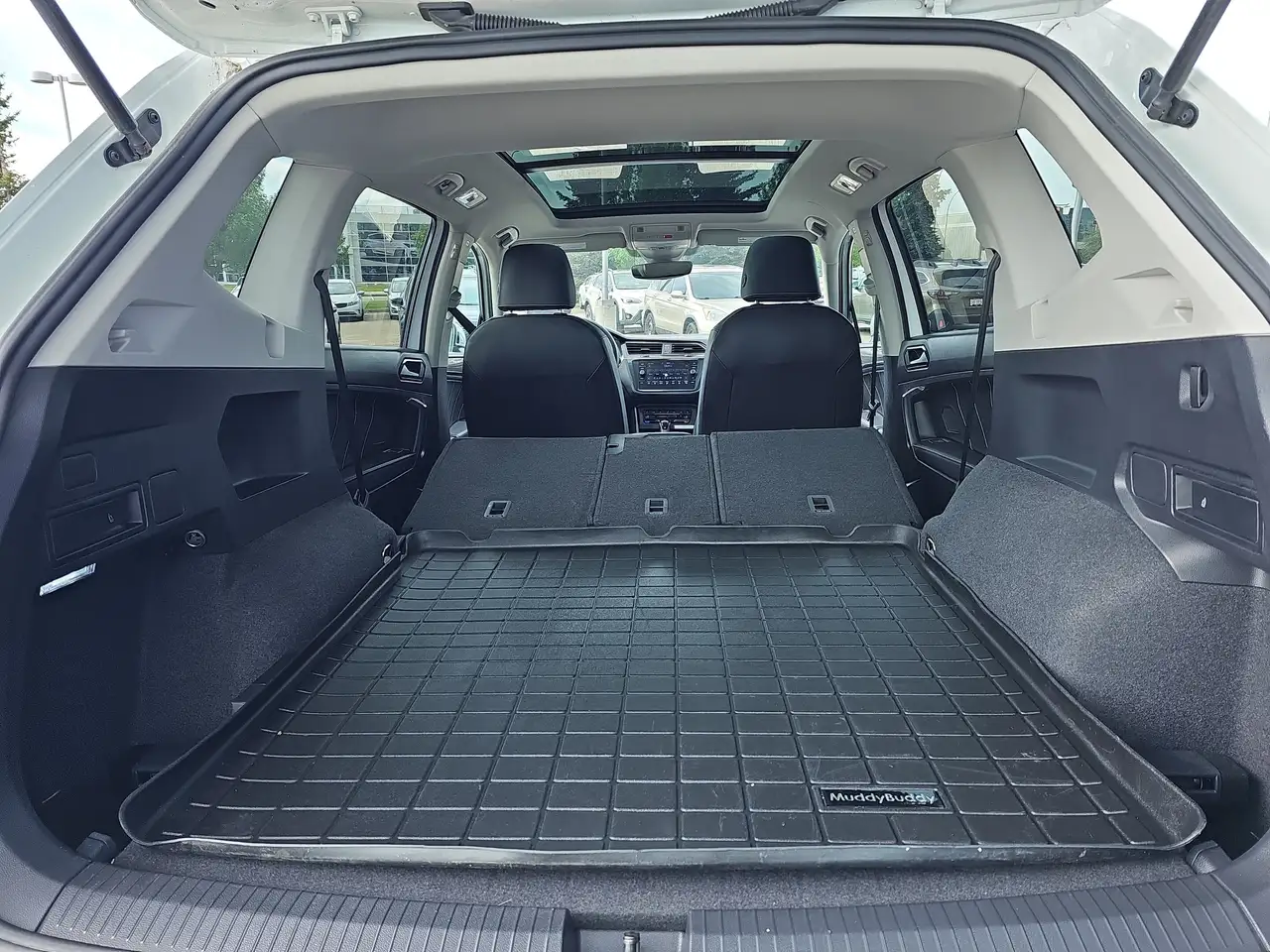 Volkswagen Tiguan снимка Volkswagen Tiguan