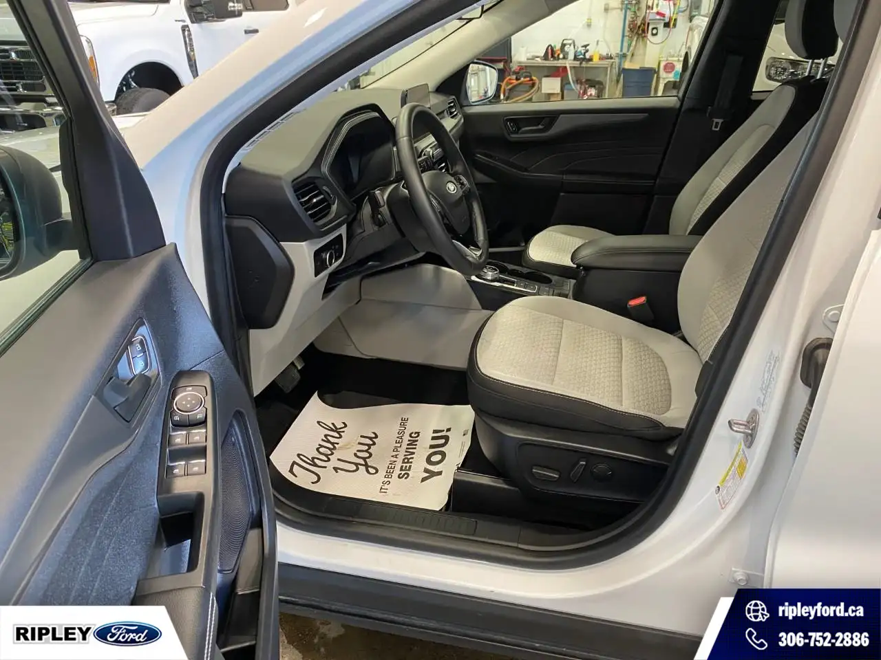 Ford Escape photo Ford Escape