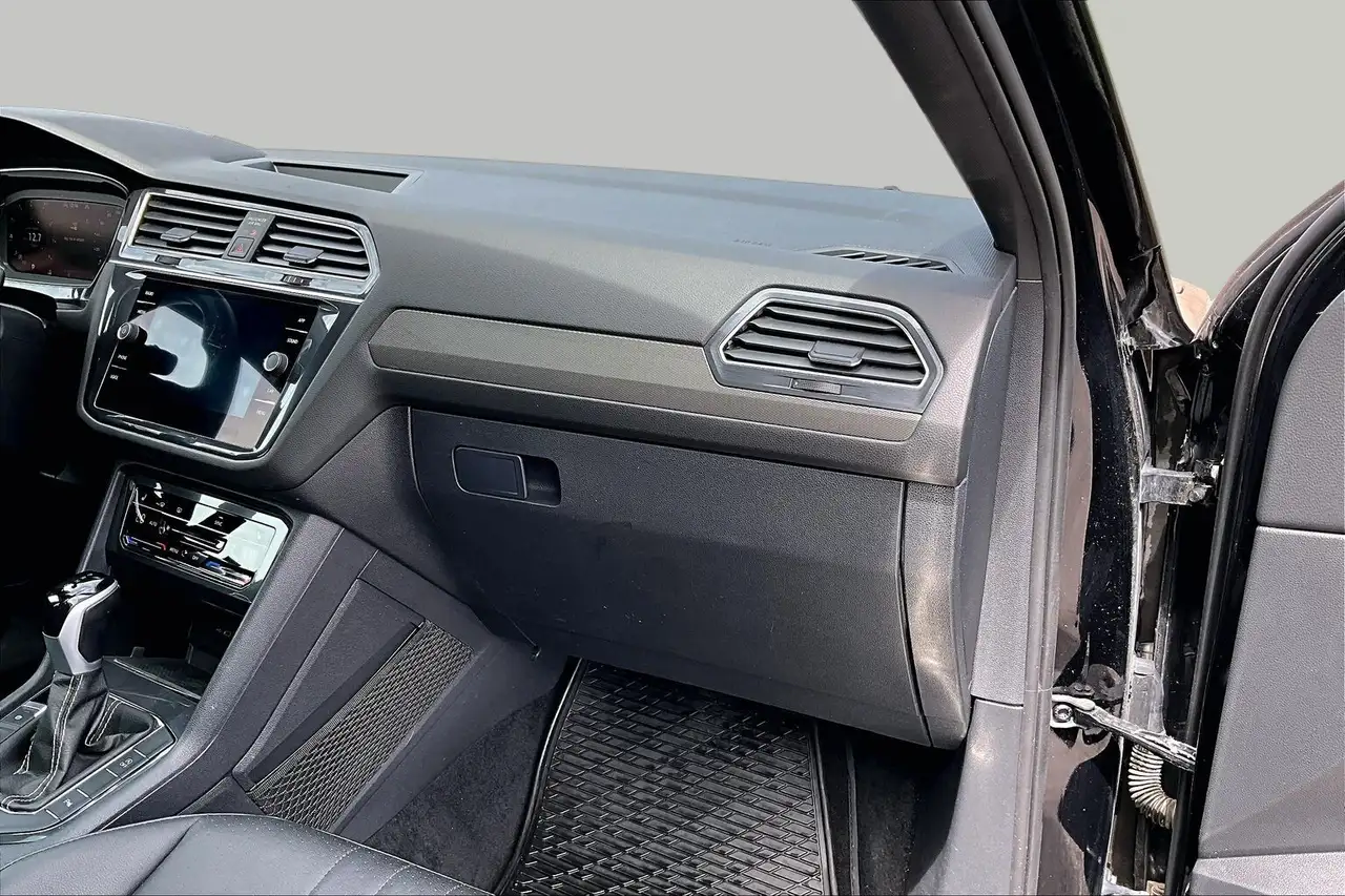 Volkswagen Tiguan снимка Volkswagen Tiguan