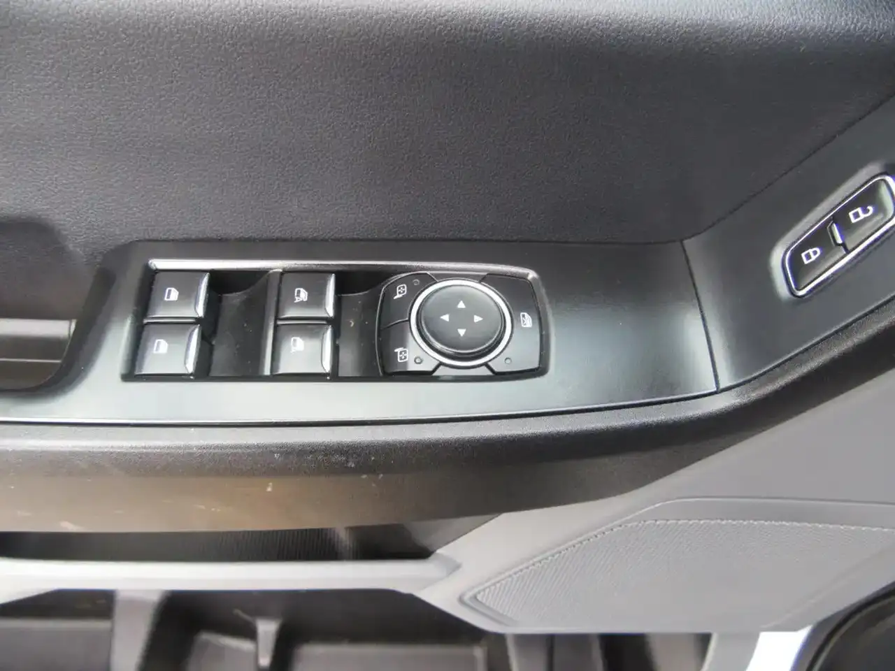 Ford F 350 снимка Ford F 350