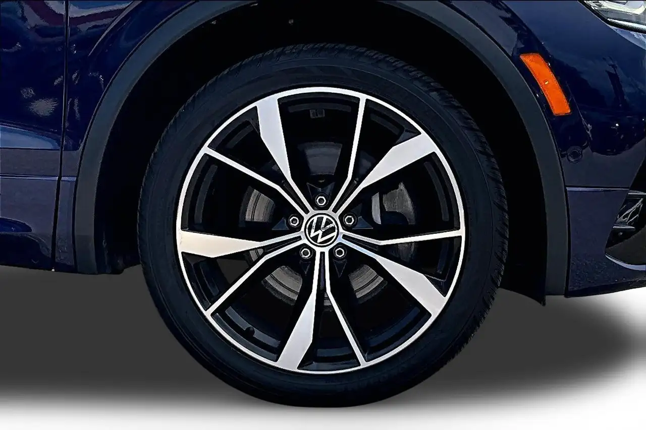 Volkswagen Tiguan снимка Volkswagen Tiguan