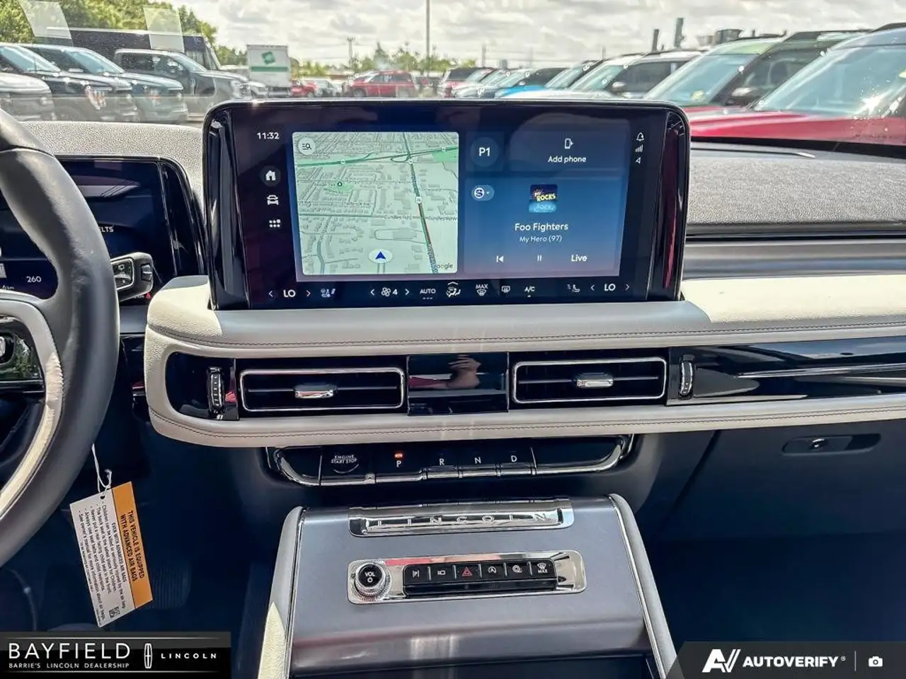 Lincoln Aviator снимка Lincoln Aviator