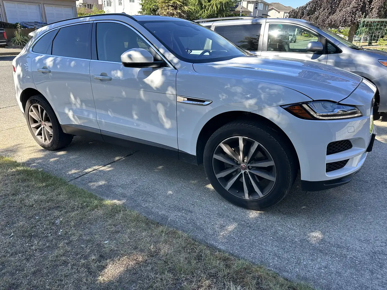 r F-Pace fotografie r F-Pace