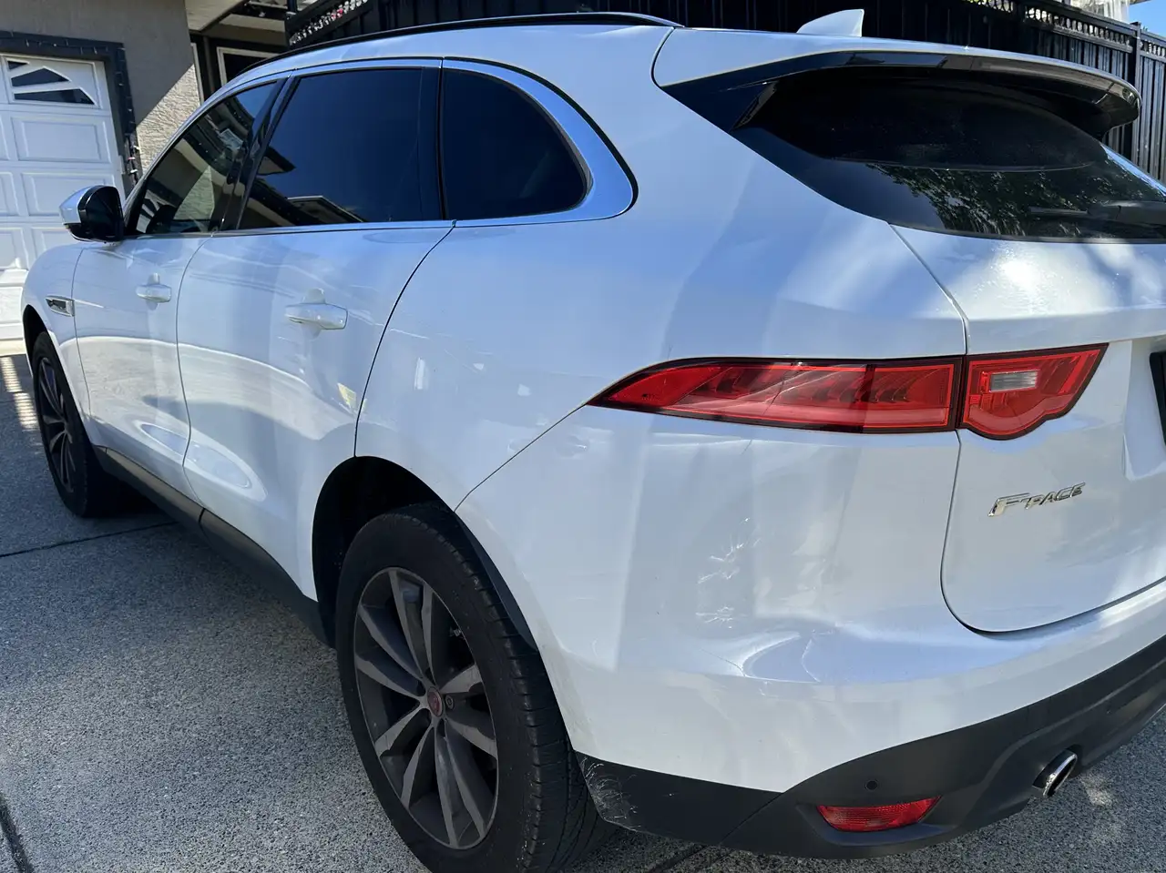 r F-Pace fotografie r F-Pace