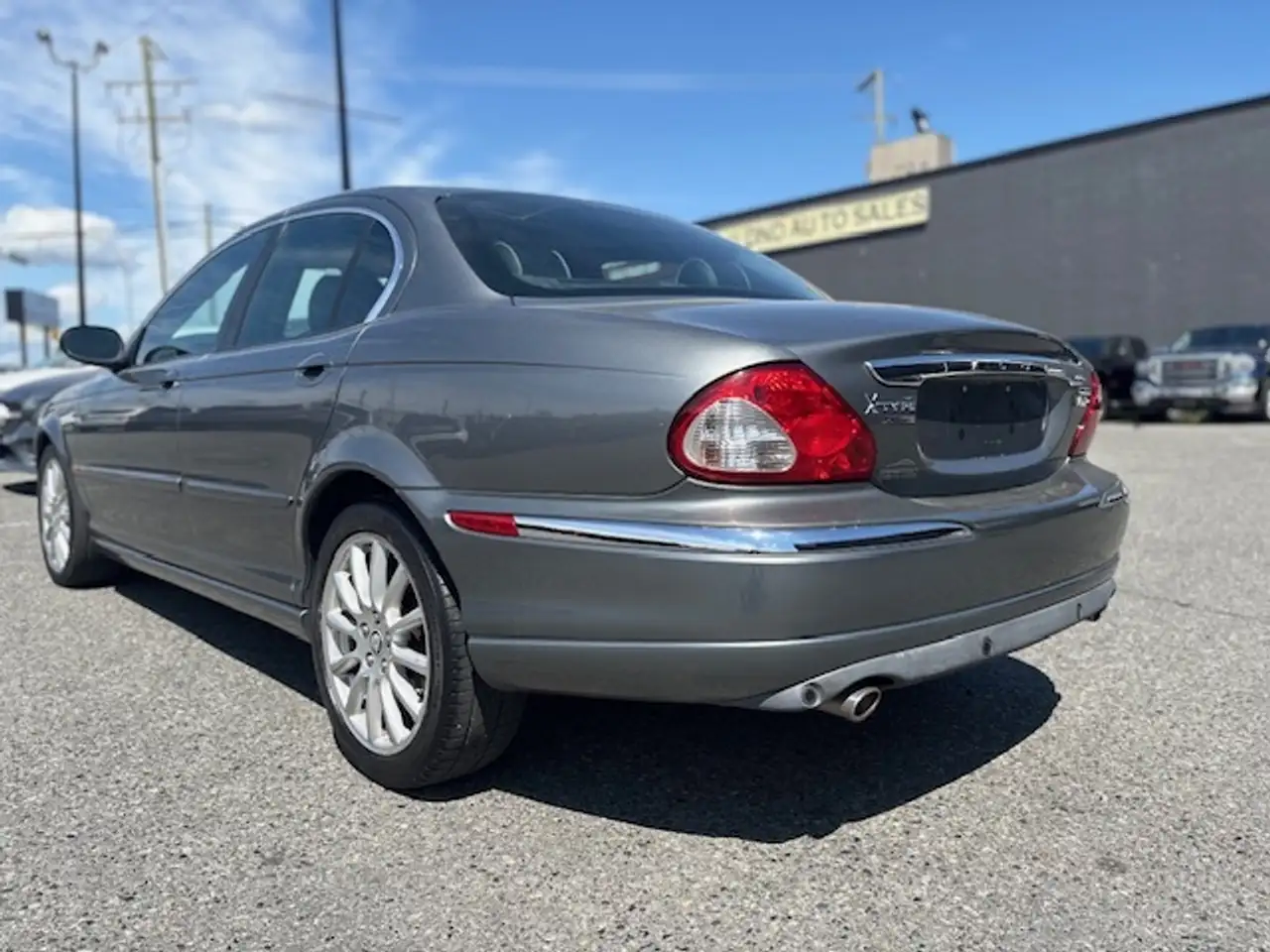 Jaguar X-Type снимка Jaguar X-Type