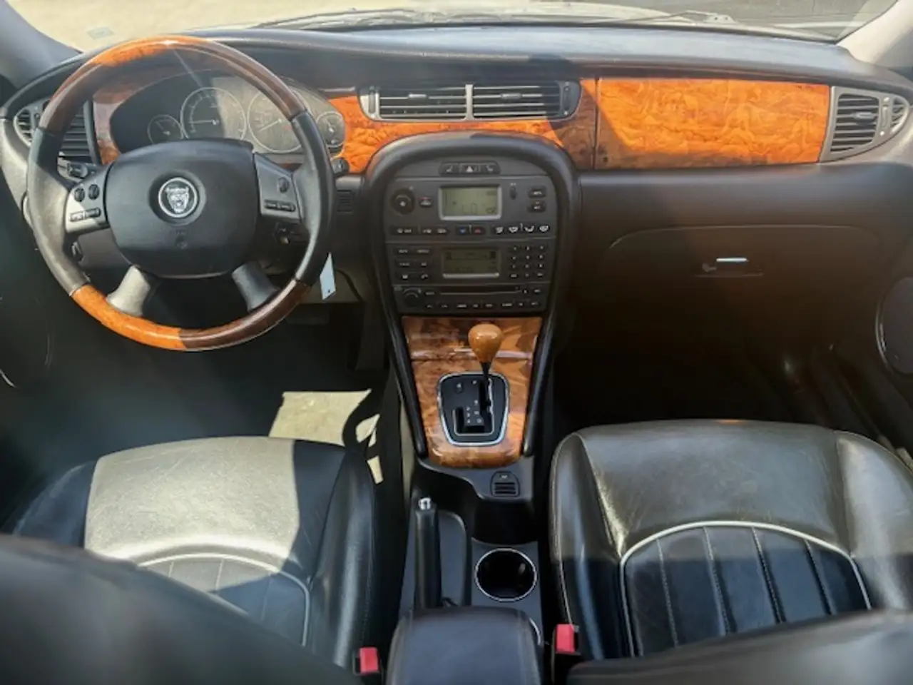 Jaguar X-Type снимка Jaguar X-Type