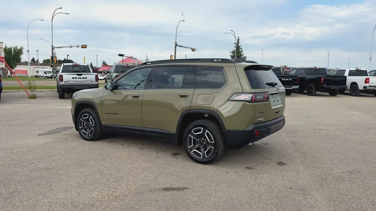 Jeep Cherokee снимка Jeep Cherokee