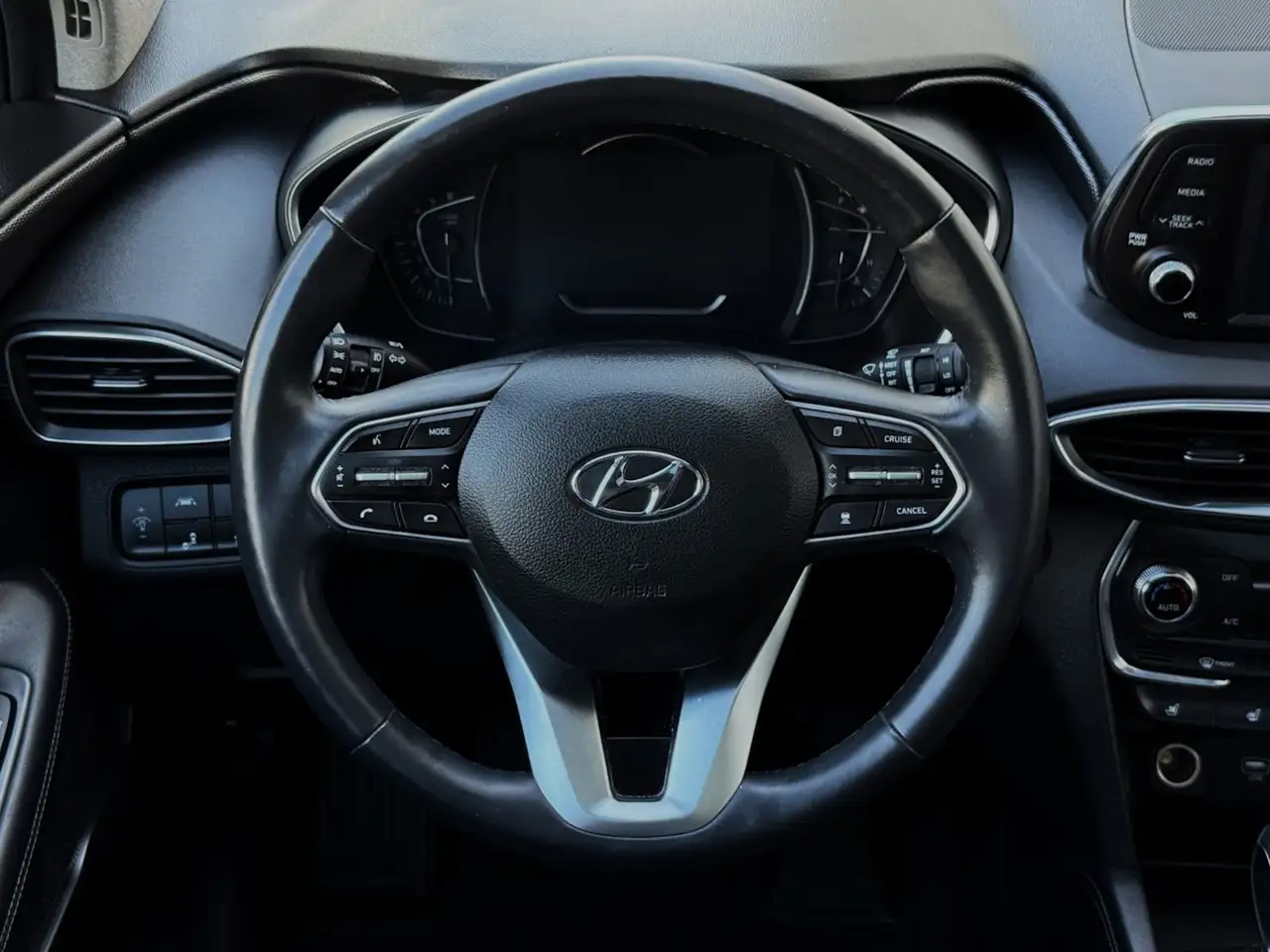 Hyundai SANTA FE fotografie Hyundai SANTA FE