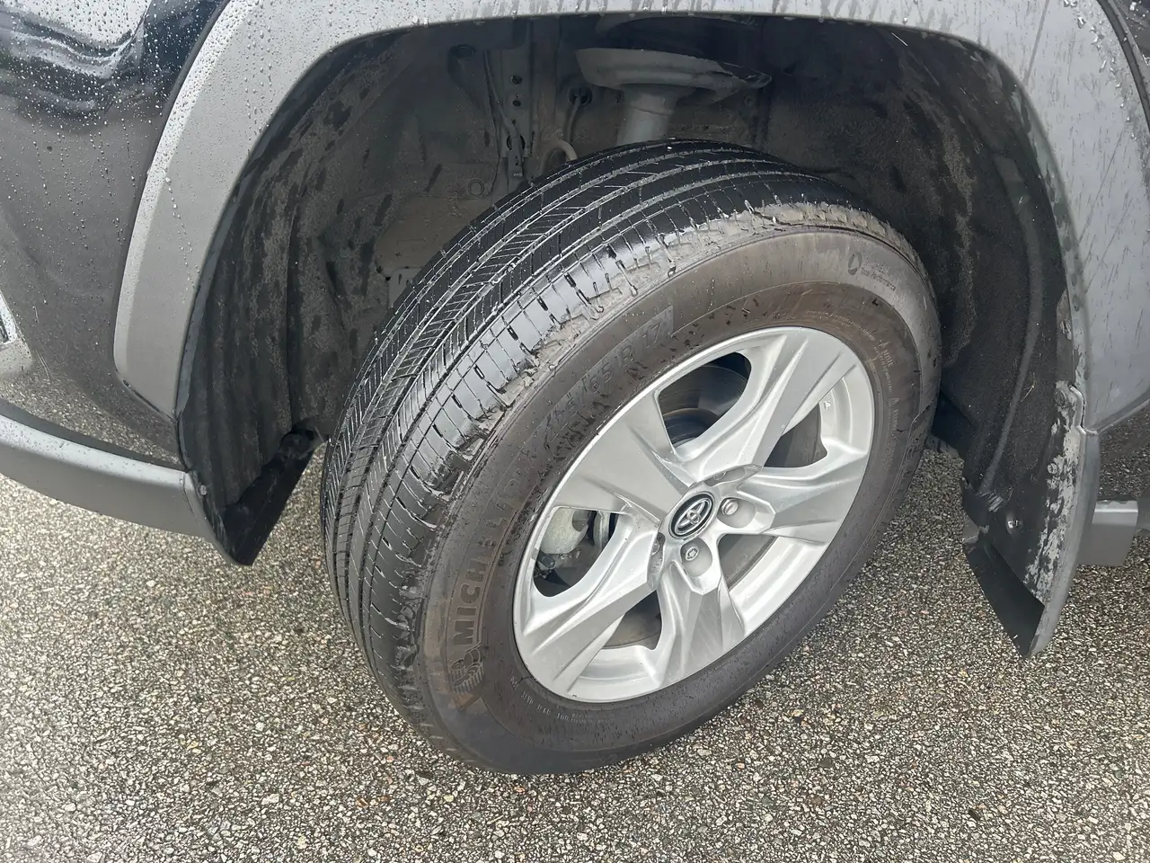Toyota RAV 4 снимка Toyota RAV 4
