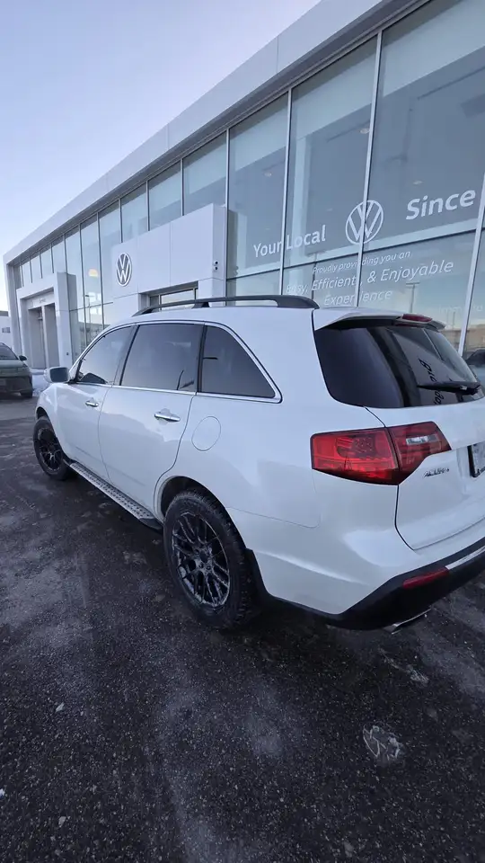 Acura MDX снимка Acura MDX