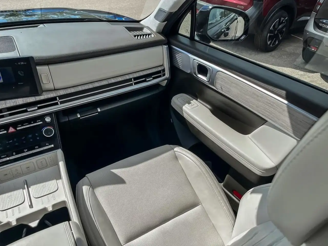 Hyundai SANTA FE photo Hyundai SANTA FE