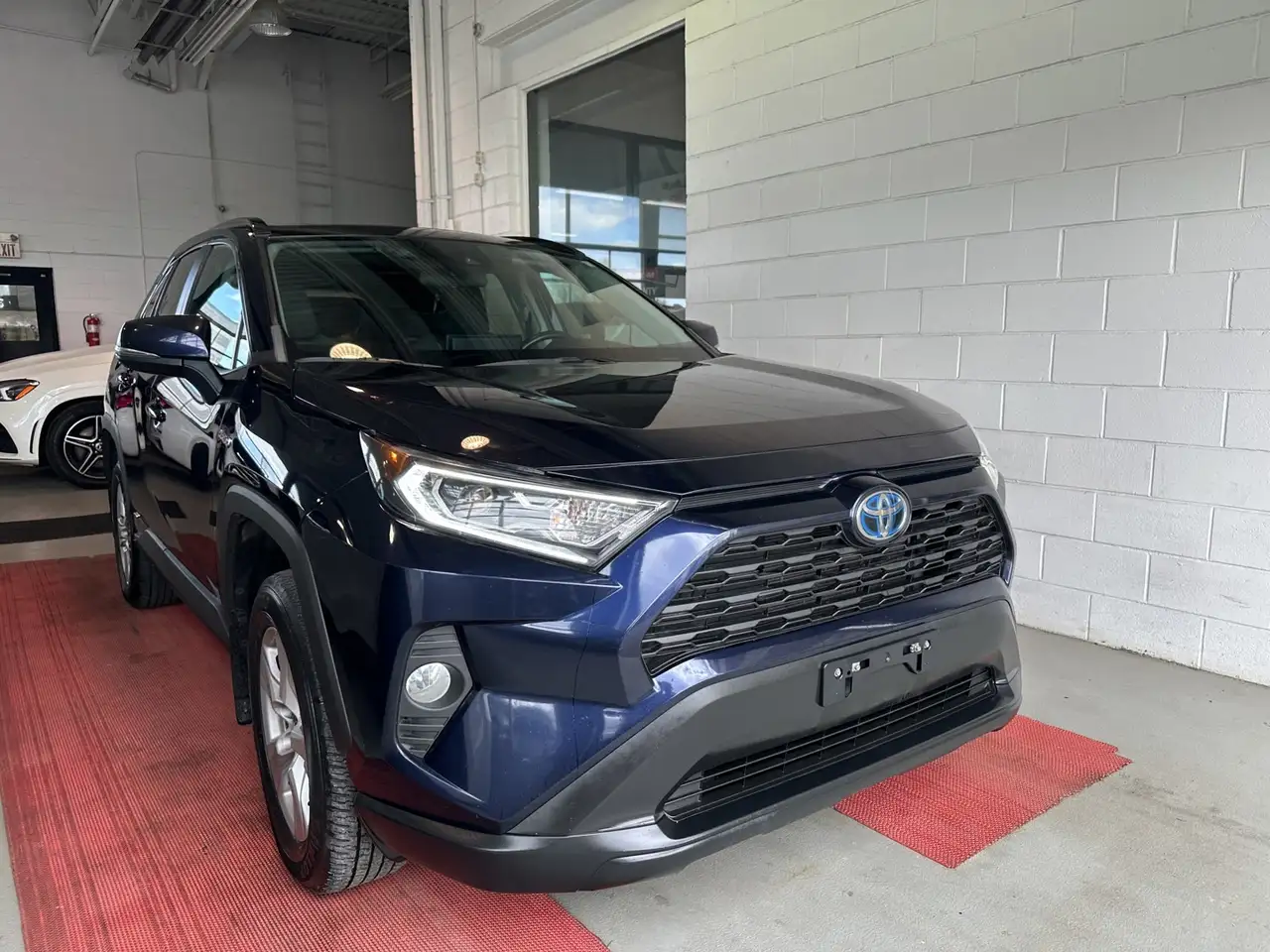 Toyota RAV 4 снимка Toyota RAV 4