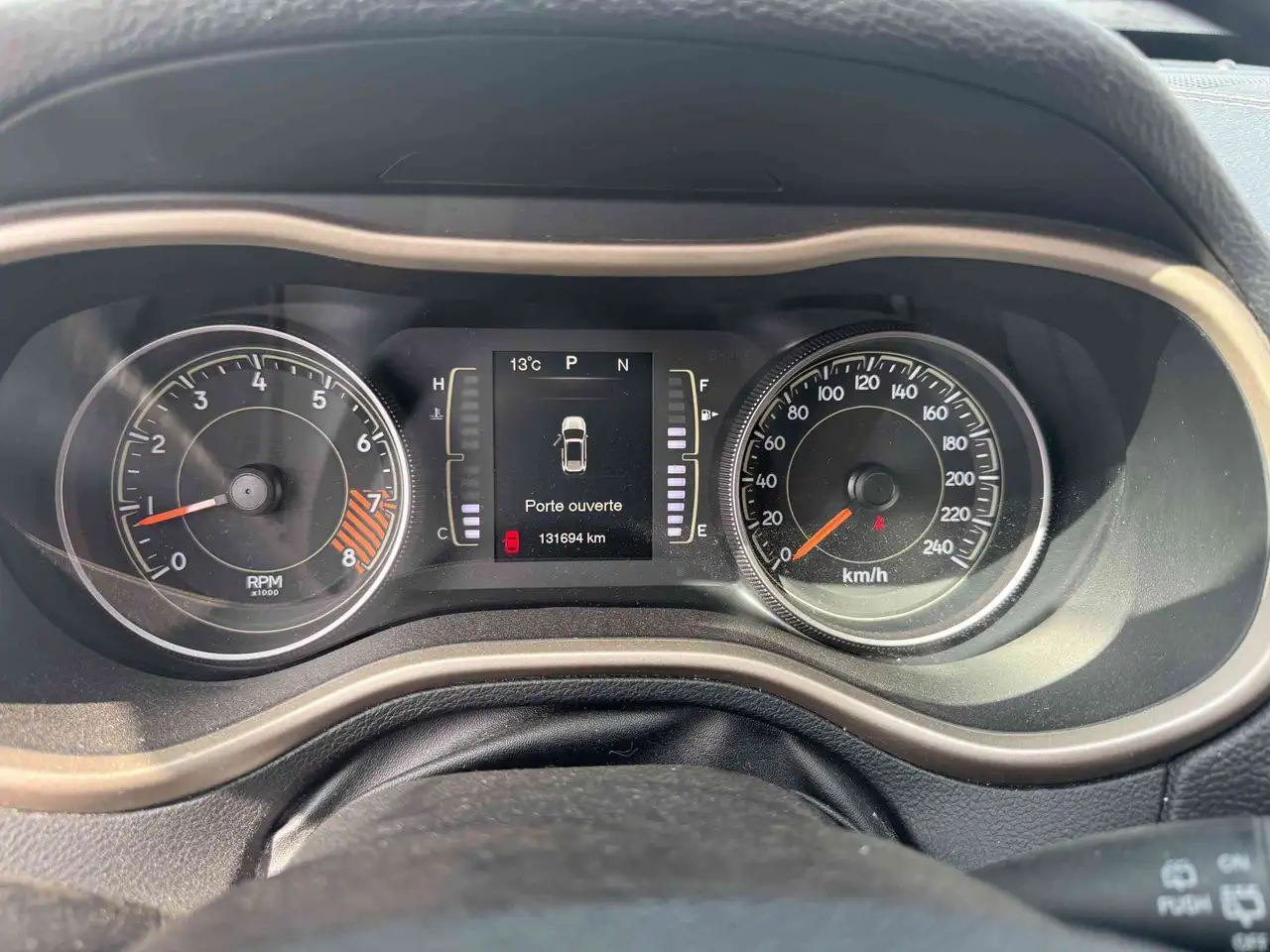 Jeep Cherokee photo Jeep Cherokee