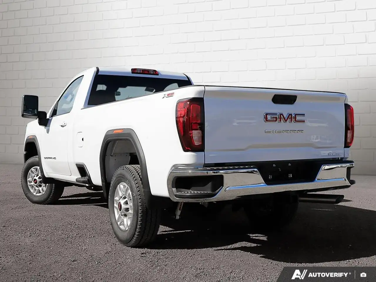 GMC Sierra 2500HD снимка GMC Sierra 2500HD