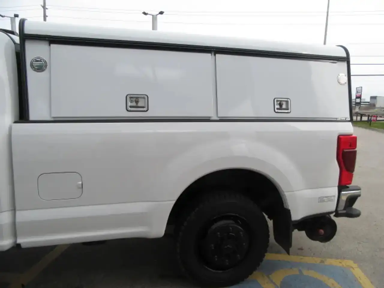 Ford F 350 photo Ford F 350