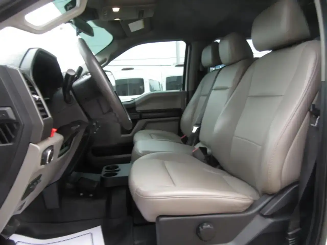 Ford F 350 photo Ford F 350