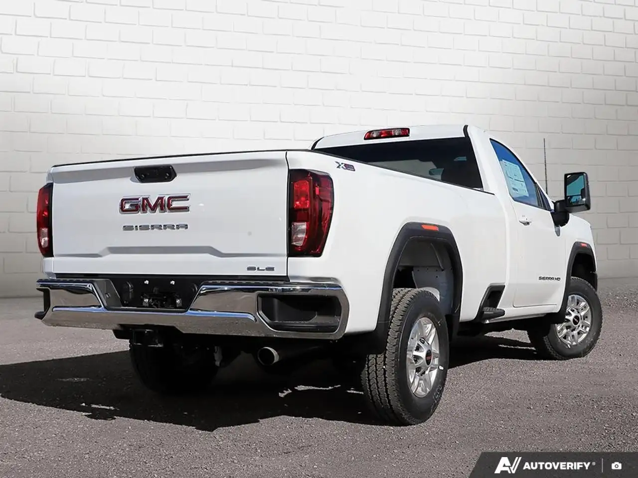 GMC Sierra 2500HD снимка GMC Sierra 2500HD
