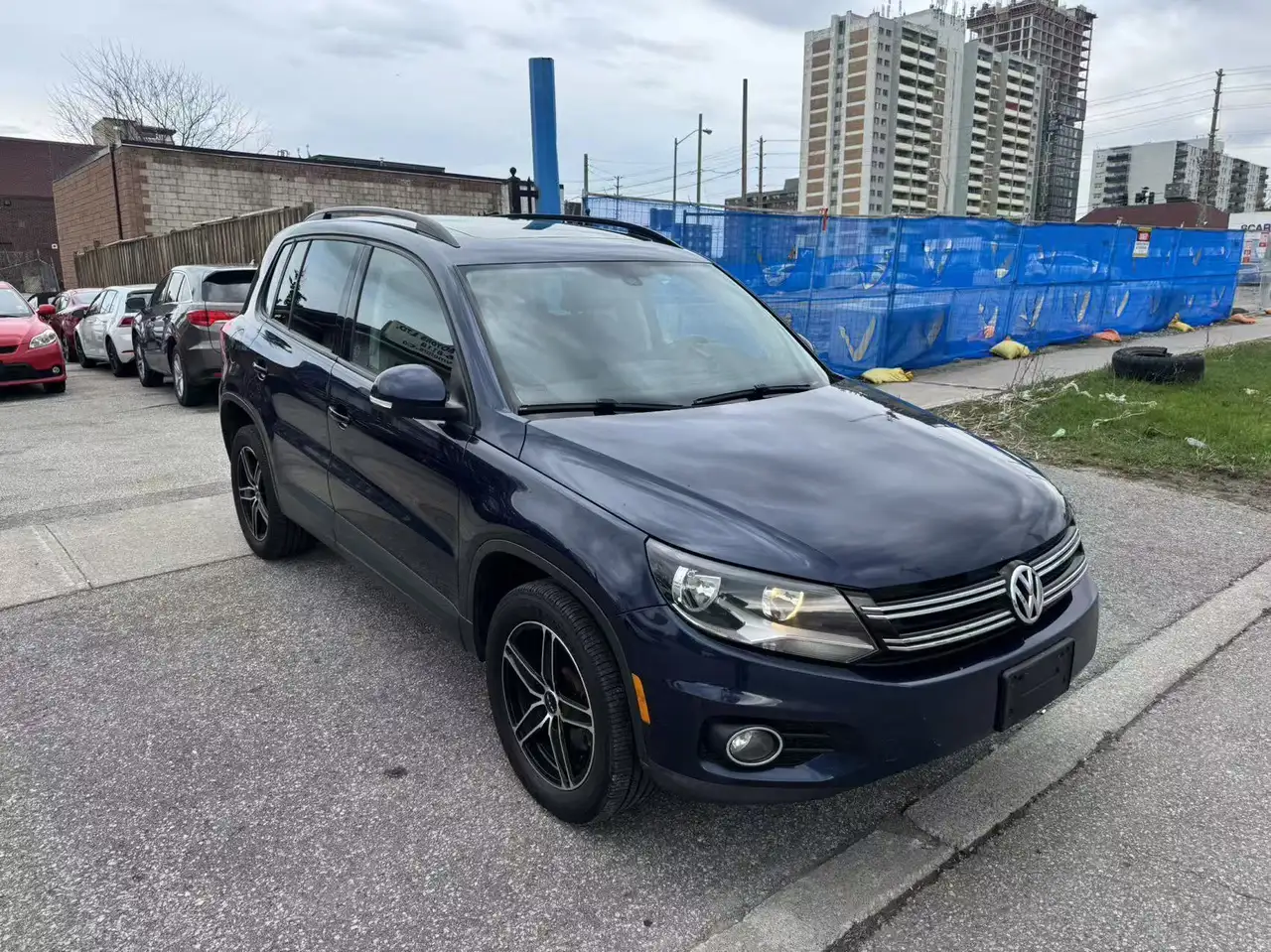 Volkswagen Tiguan снимка Volkswagen Tiguan