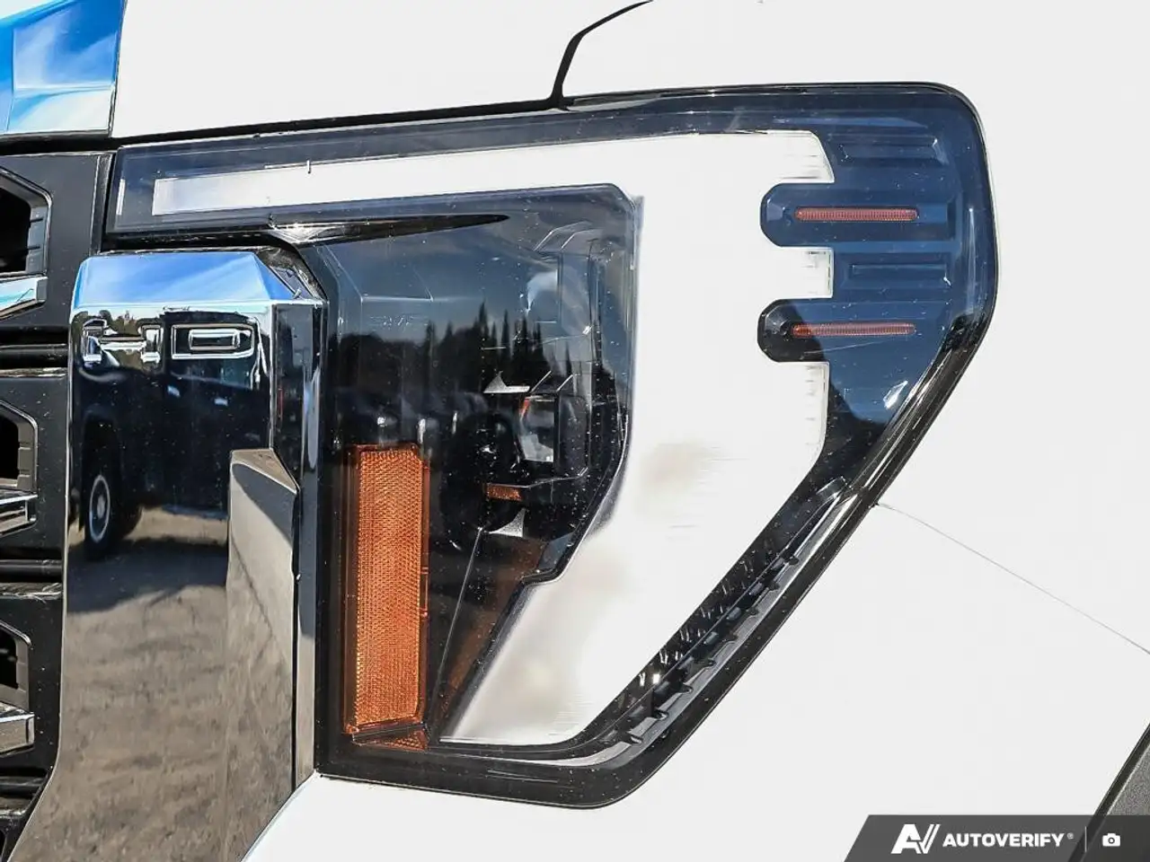 GMC Sierra 2500HD снимка GMC Sierra 2500HD