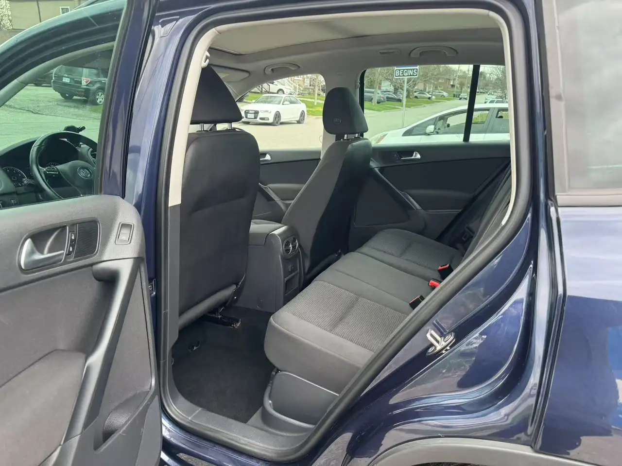 Volkswagen Tiguan снимка Volkswagen Tiguan