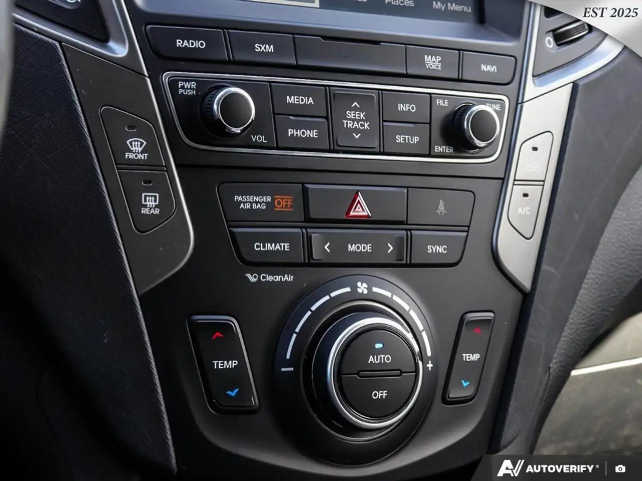 Hyundai SANTA FE снимка Hyundai SANTA FE