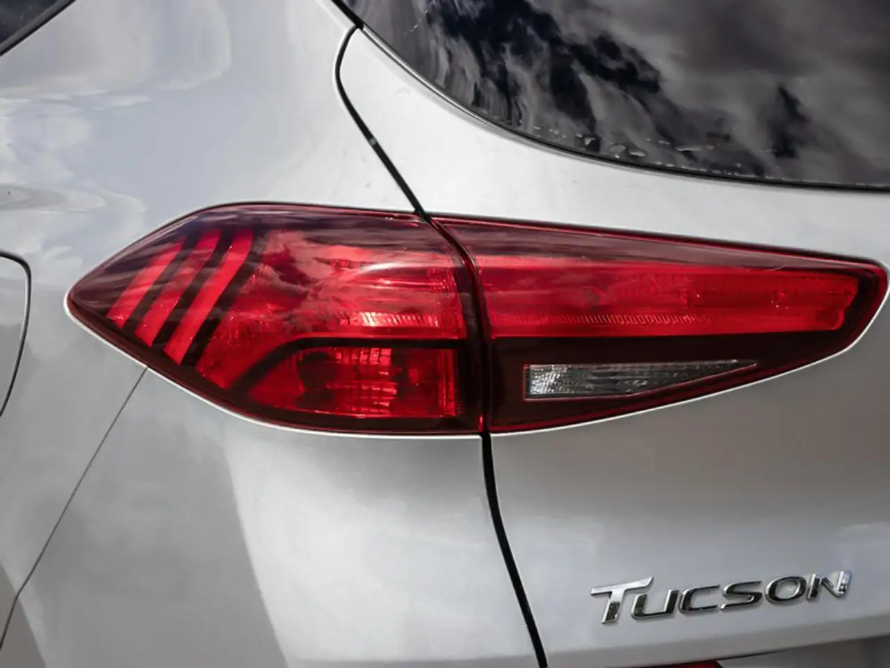 Hyundai TUCSON снимка Hyundai TUCSON